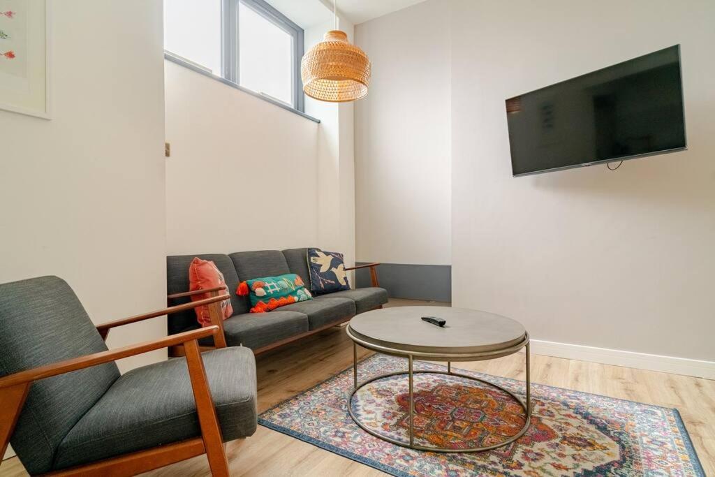 Stunning 2 Bed Apartment, Heart Of The Barbican Plymouth Exterior foto